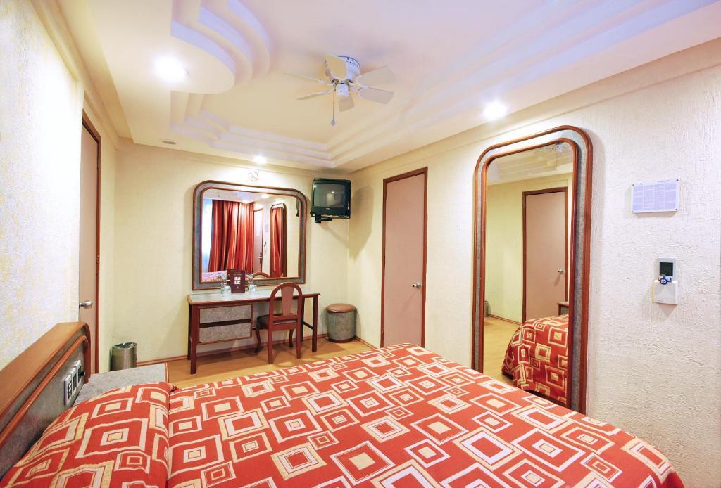 Hotel Azores Mexiko-Stadt Zimmer foto